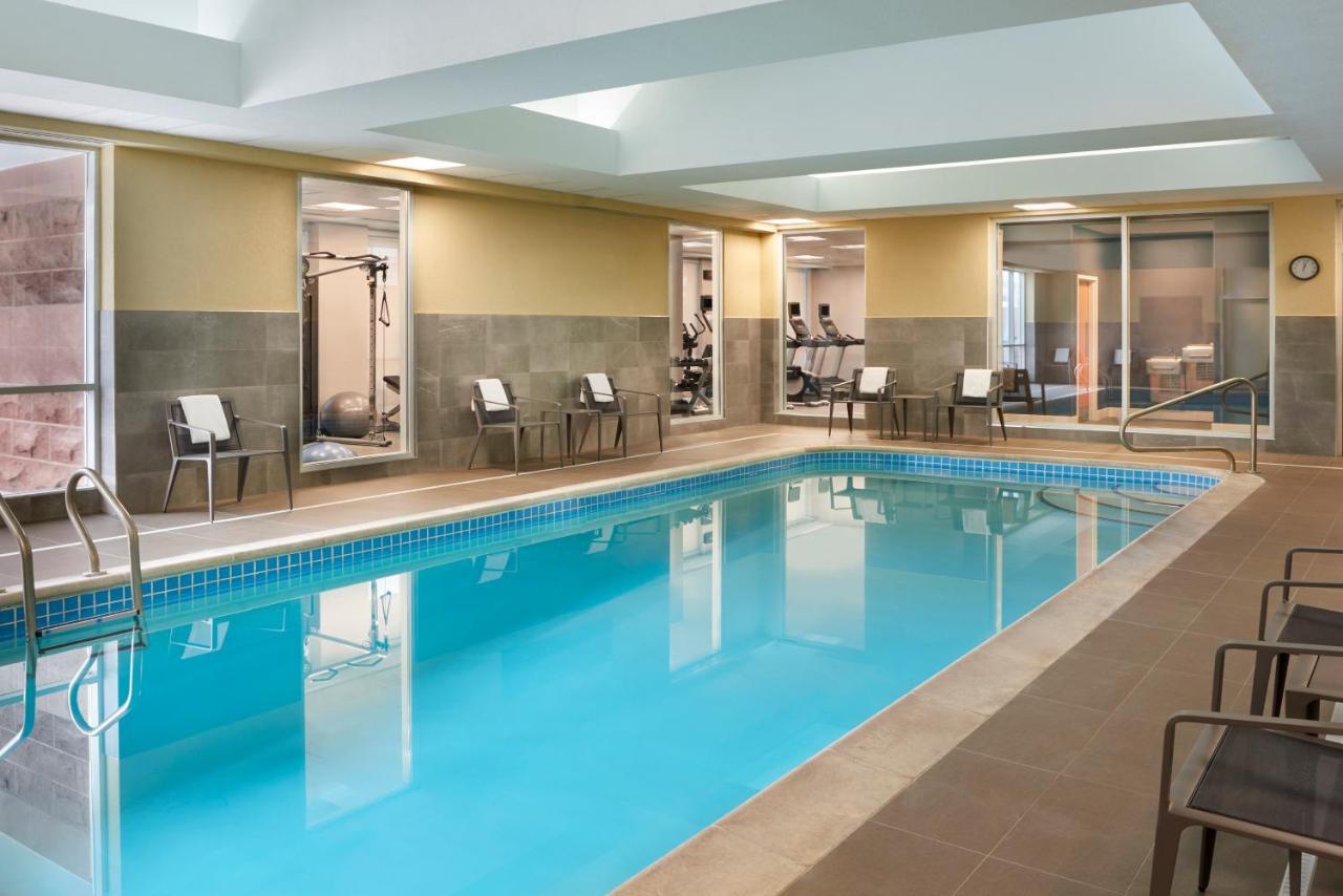 Courtyard By Marriott Toronto Mississauga/Meadowvale Otel Dış mekan fotoğraf