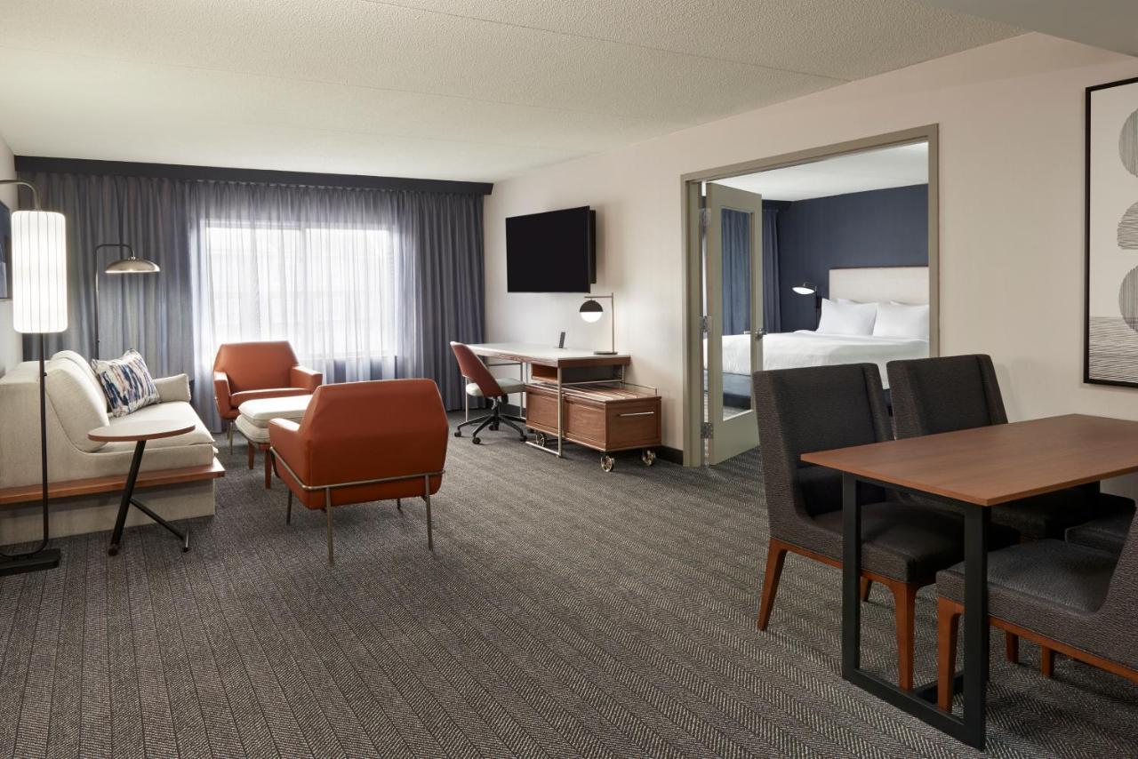 Courtyard By Marriott Toronto Mississauga/Meadowvale Otel Dış mekan fotoğraf
