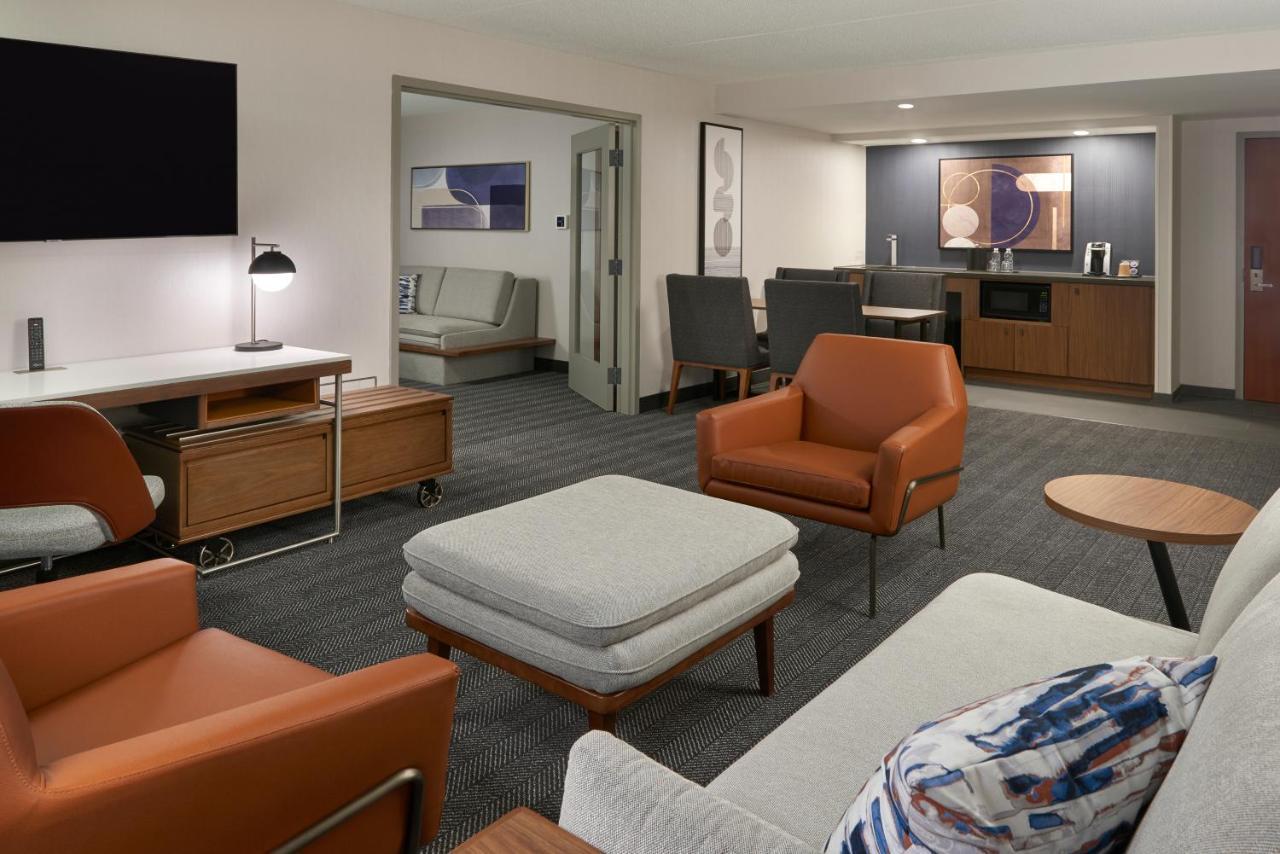 Courtyard By Marriott Toronto Mississauga/Meadowvale Otel Dış mekan fotoğraf