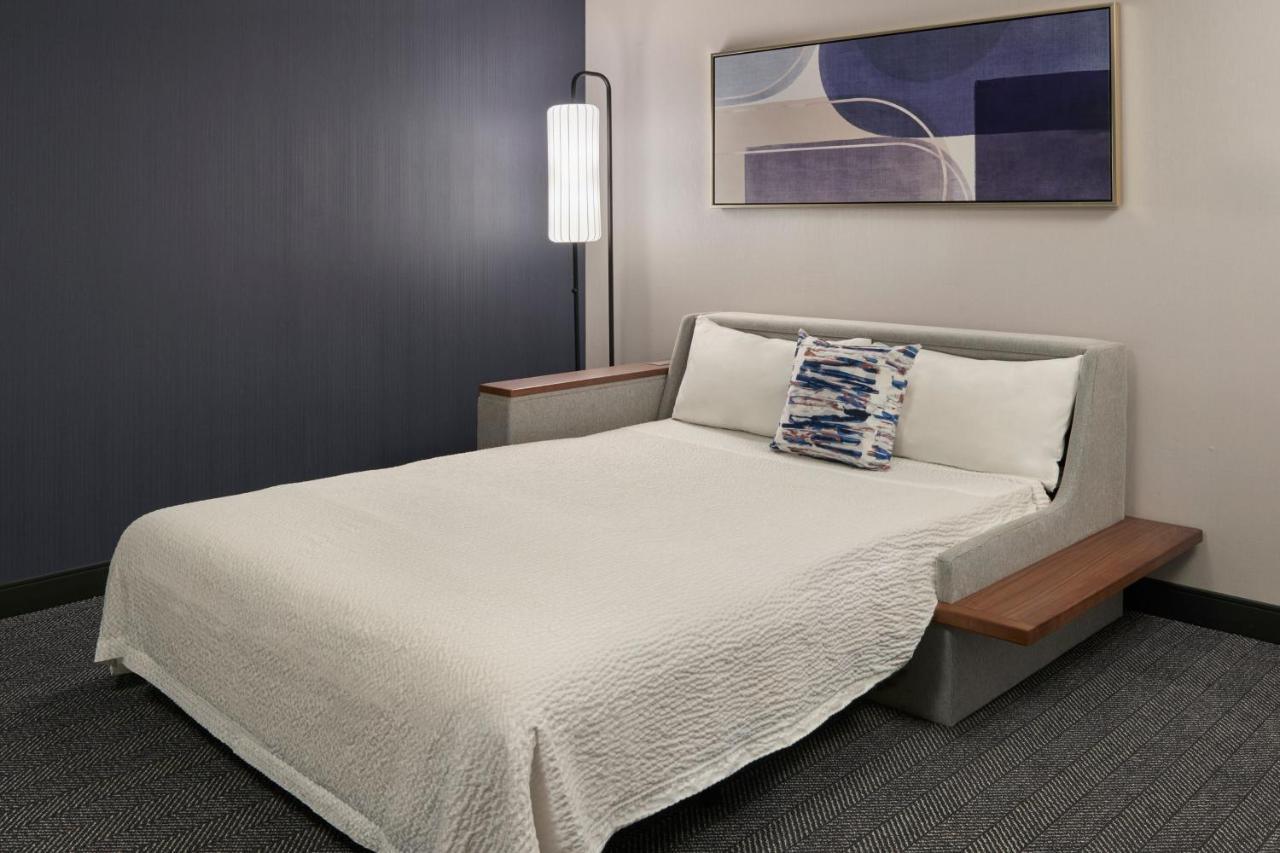 Courtyard By Marriott Toronto Mississauga/Meadowvale Otel Dış mekan fotoğraf