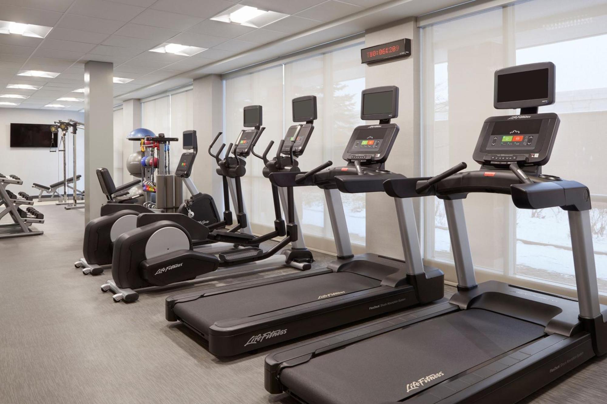 Courtyard By Marriott Toronto Mississauga/Meadowvale Otel Dış mekan fotoğraf