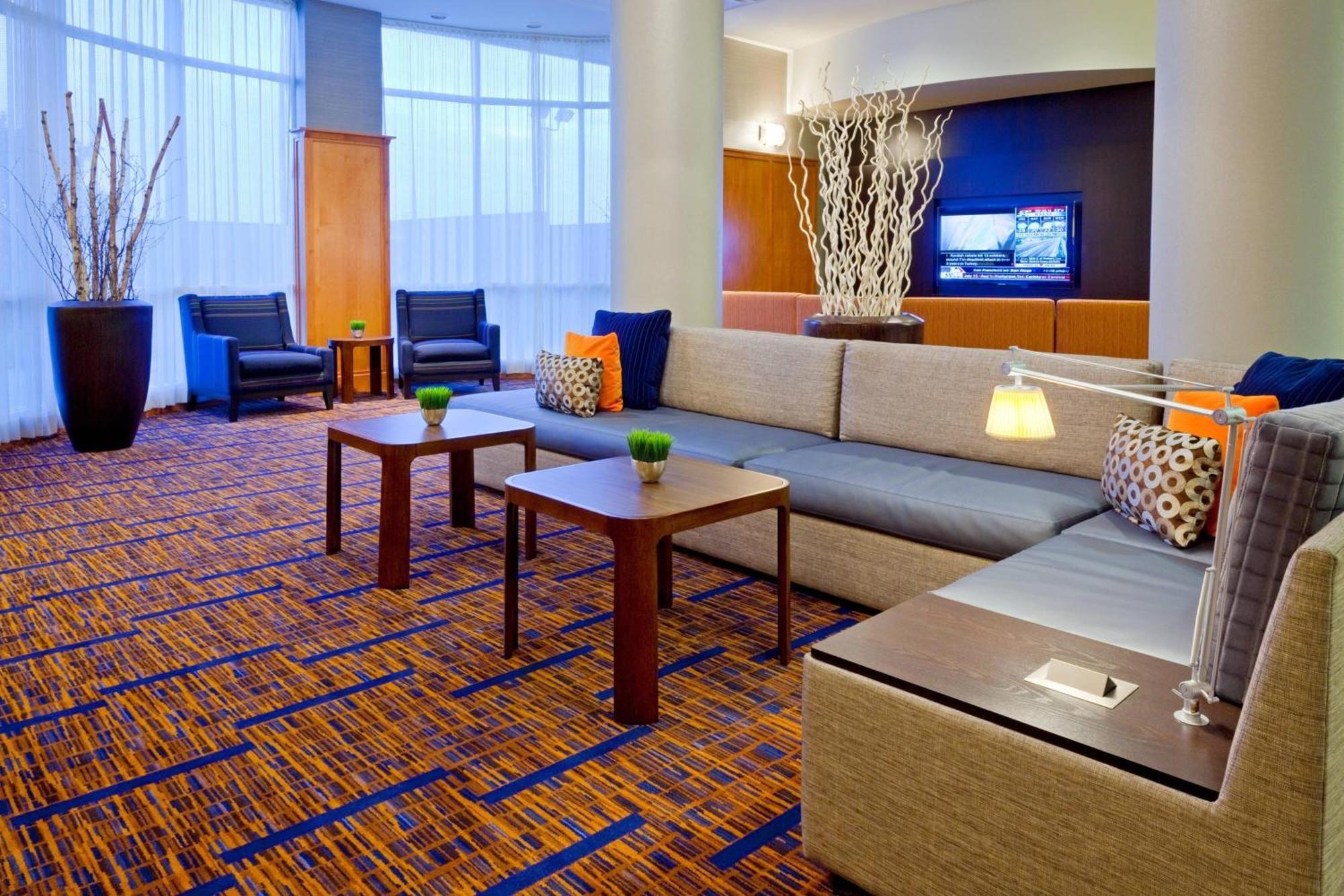 Courtyard By Marriott Toronto Mississauga/Meadowvale Otel Dış mekan fotoğraf