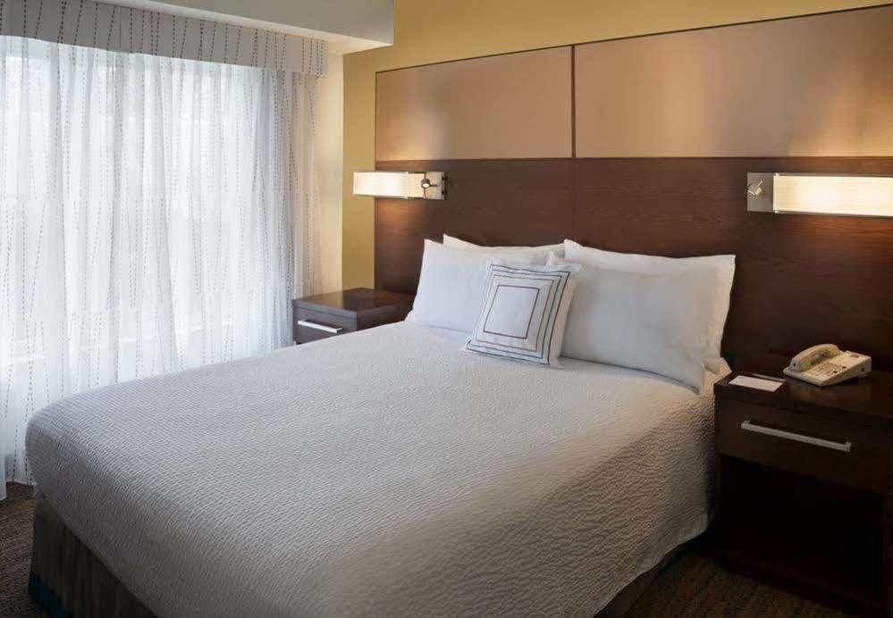 Courtyard By Marriott Toronto Mississauga/Meadowvale Otel Dış mekan fotoğraf
